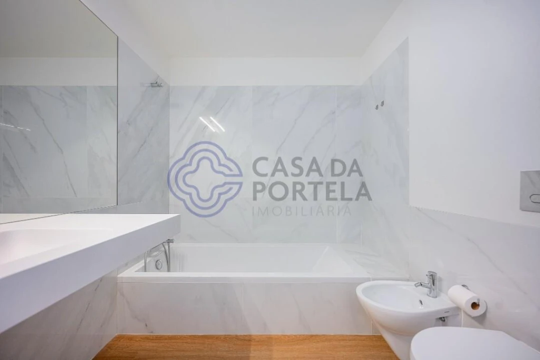 Apartamento T3 para Venda em Campanhã Foto 31