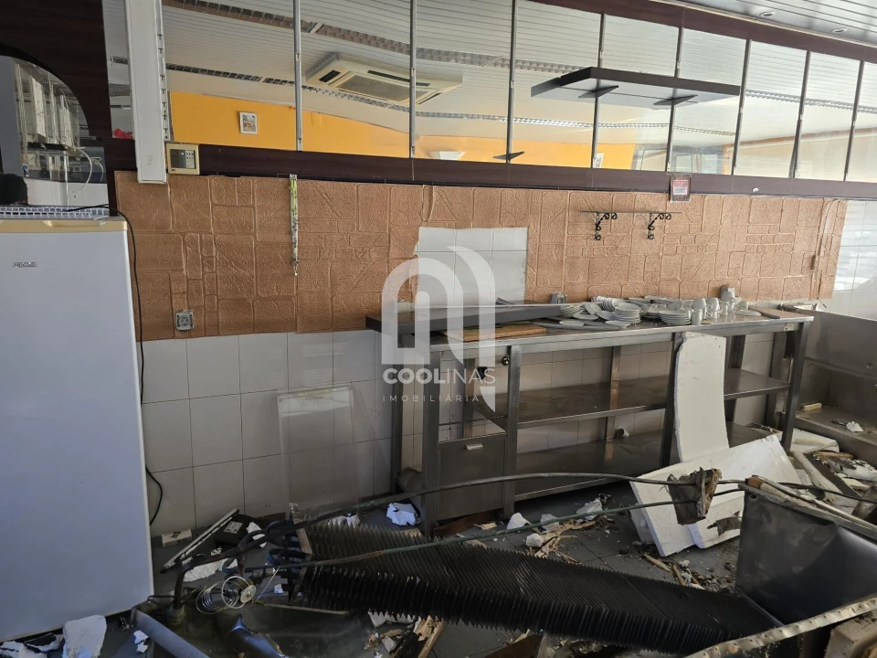 Loja para Venda em Seixal, Arrentela e Aldeia de Paio Pires Foto 4
