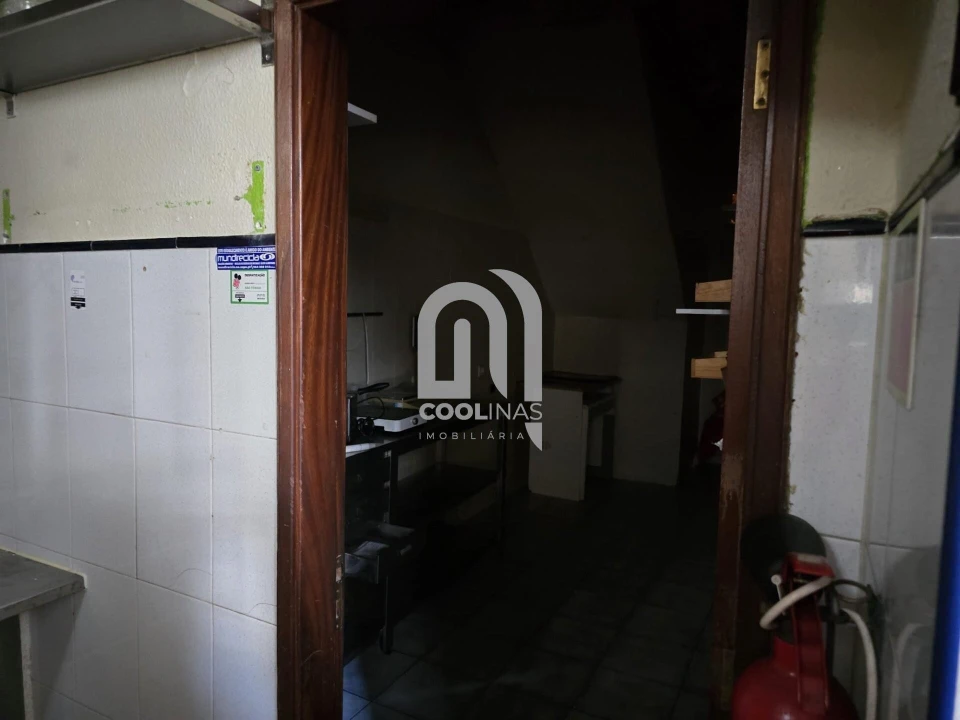 Loja para Venda em Seixal, Arrentela e Aldeia de Paio Pires Foto 6