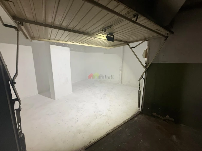 Garagem para Venda em Laranjeiro e Feijó Foto 5