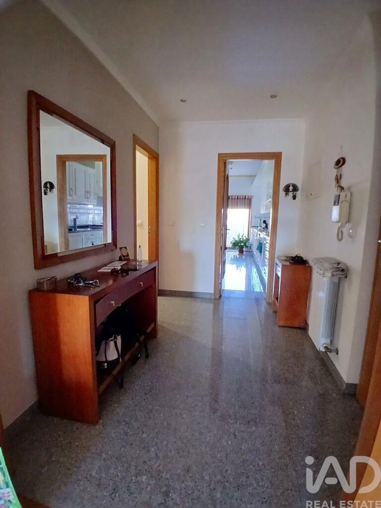 Apartamento T3 para Venda em Algés, Linda-A-Velha e Cruz Quebrada-Dafundo Foto 21