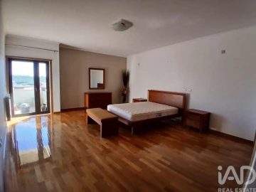 Apartamento T3 para Venda em Algés, Linda-A-Velha e Cruz Quebrada-Dafundo