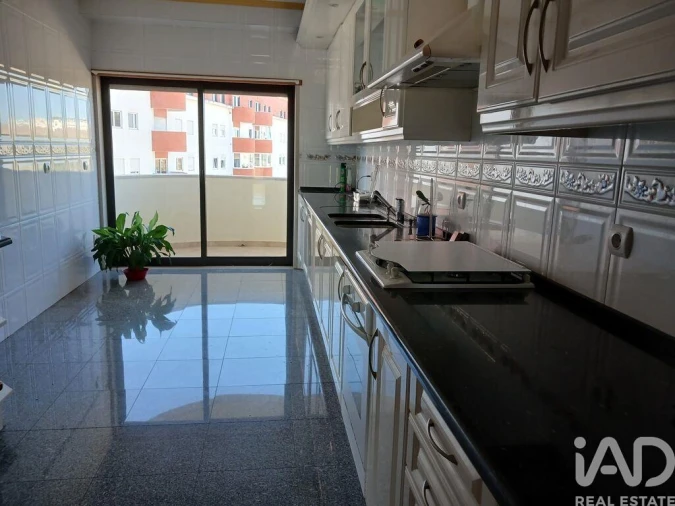 Apartamento T3 para Venda em Algés, Linda-A-Velha e Cruz Quebrada-Dafundo Foto 22