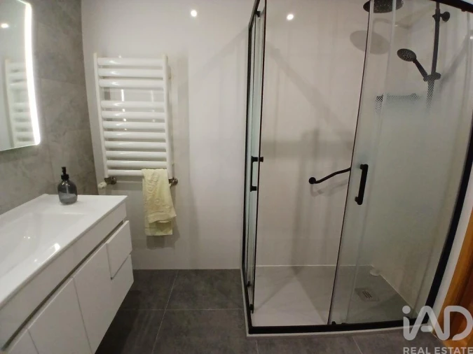 Apartamento T3 para Venda em Algés, Linda-A-Velha e Cruz Quebrada-Dafundo Foto 15