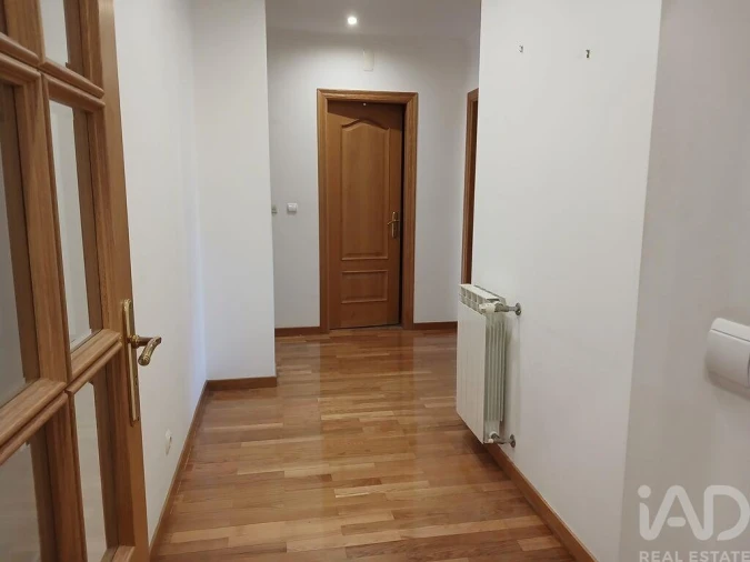 Apartamento T3 para Venda em Algés, Linda-A-Velha e Cruz Quebrada-Dafundo Foto 18