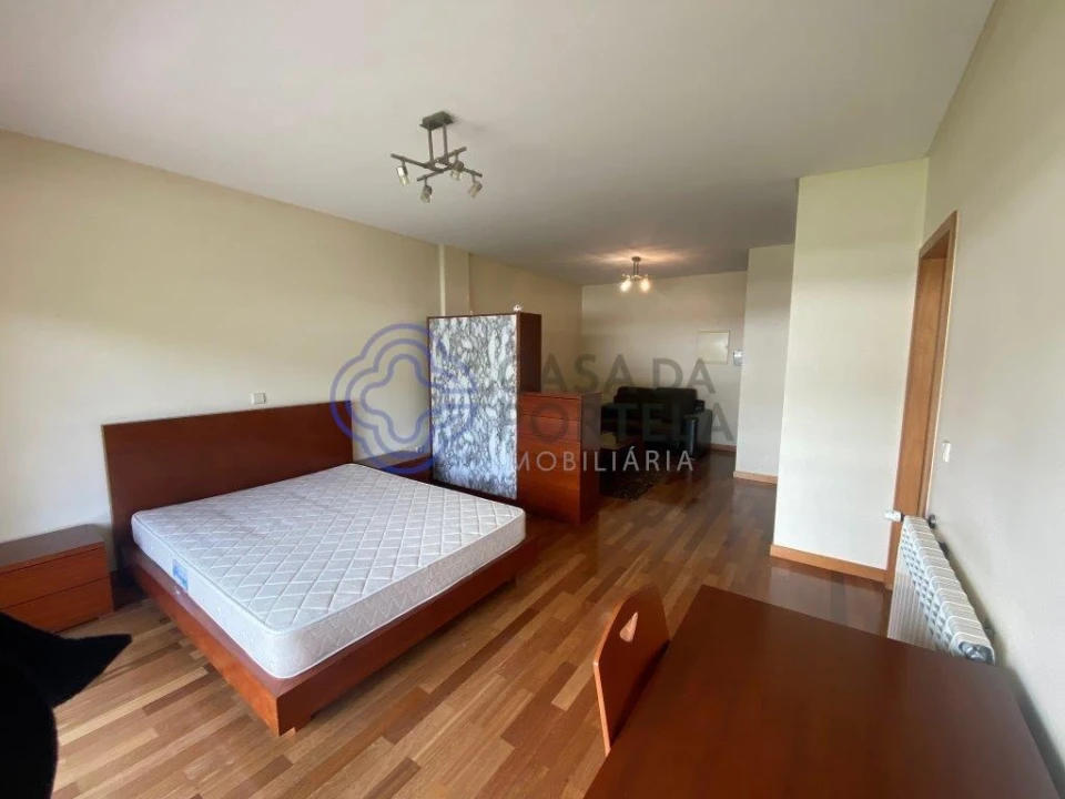 Apartamento para Venda em Gualtar Foto 11