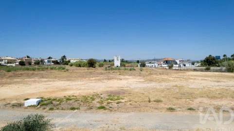 Moradia para Venda em Faro (Sé e São Pedro)