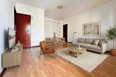 Apartamento T2 para Venda em Sé Nova, Santa Cruz, Almedina e São Bartolomeu
