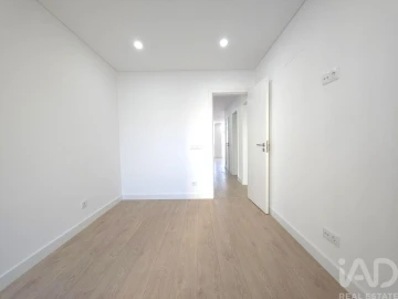 Apartamento T3 para Venda em União das Freguesias de Setúbal