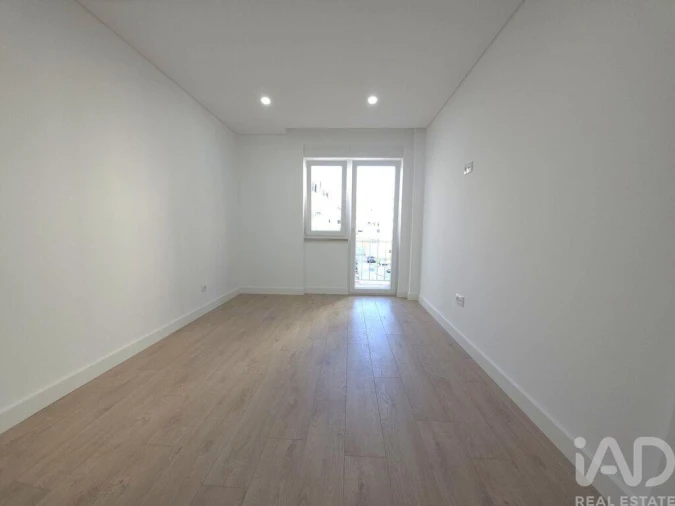 Apartamento T3 para Venda em União das Freguesias de Setúbal Foto 10