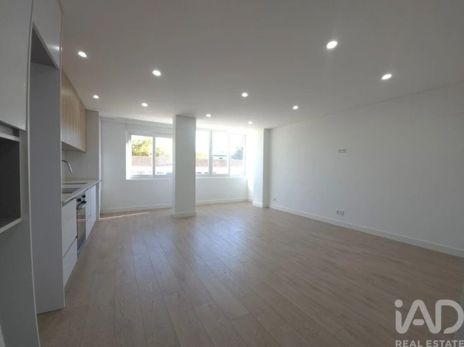 Apartamento T3 para Venda em União das Freguesias de Setúbal Foto 4