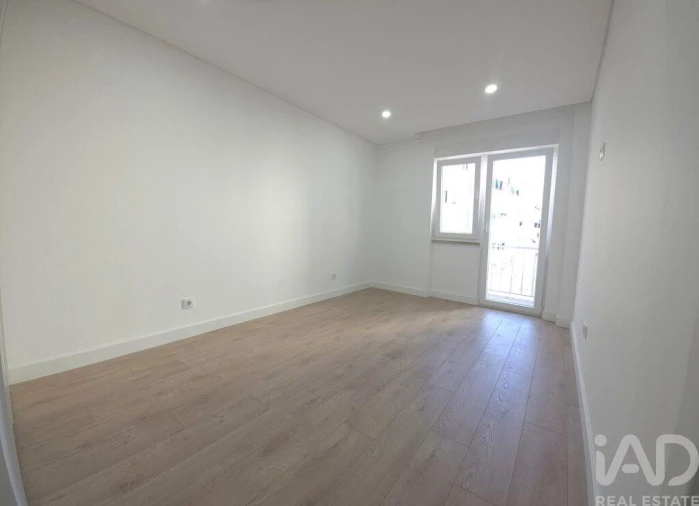 Apartamento T3 para Venda em União das Freguesias de Setúbal Foto 12