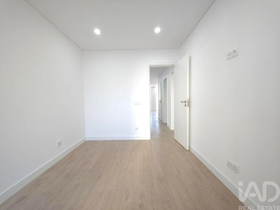 Apartamento T3 para Venda em União das Freguesias de Setúbal Foto 16