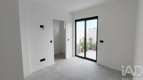 Moradia T3 para Venda em Carapelhos