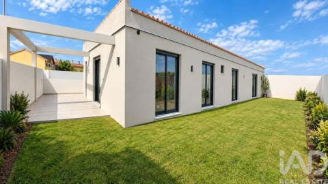 Moradia T3 para Venda em Carapelhos