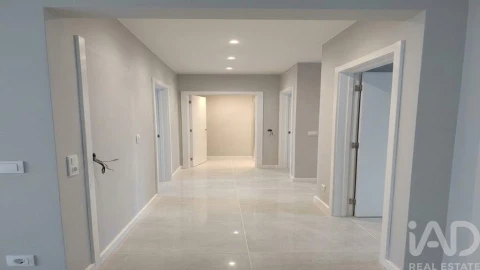 Moradia T3 para Venda em Carapelhos