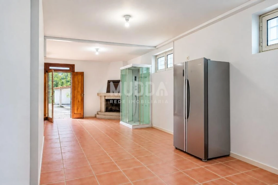 Moradia T3 para Venda em Macieira de Cambra Foto 33