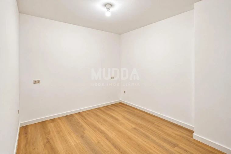 Moradia T3 para Venda em Macieira de Cambra Foto 20