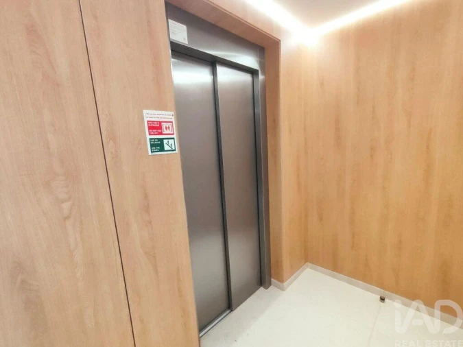 Apartamento T2 para Venda em São Martinho do Porto Foto 9