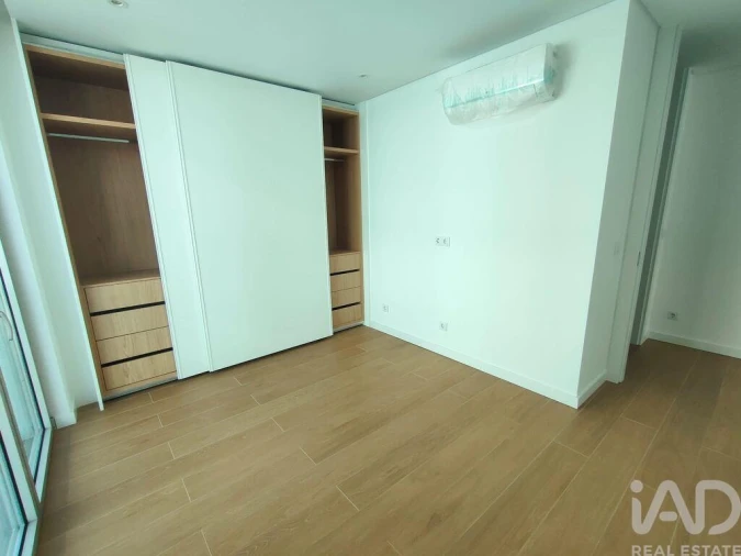 Apartamento T2 para Venda em São Martinho do Porto Foto 21