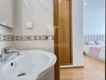 Apartamento T4 para Venda em Fatima