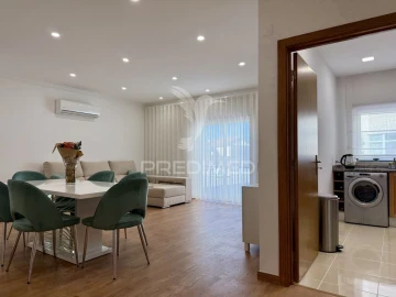 Apartamento T4 para Venda em Fatima