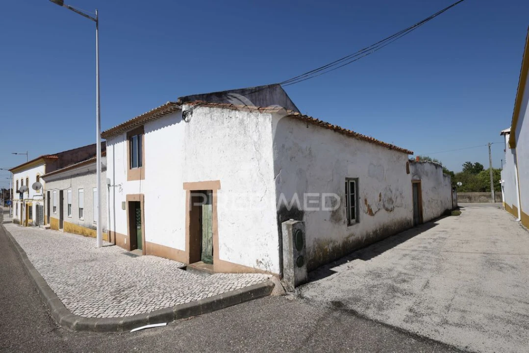 Moradia T2 para Venda em Atalaia Foto 4