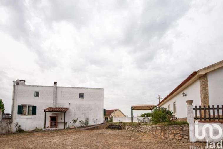 Quinta T6 para Venda em Azoia de Cima e Tremês Foto 27