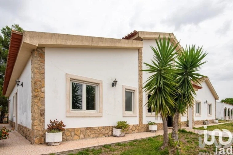 Quinta T6 para Venda em Azoia de Cima e Tremês Foto 25