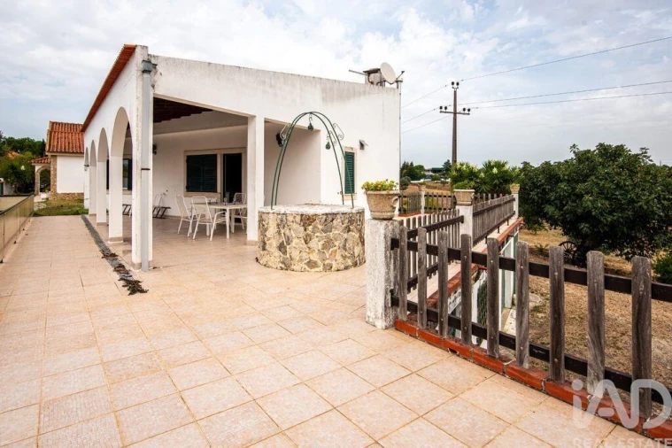 Quinta T6 para Venda em Azoia de Cima e Tremês Foto 22