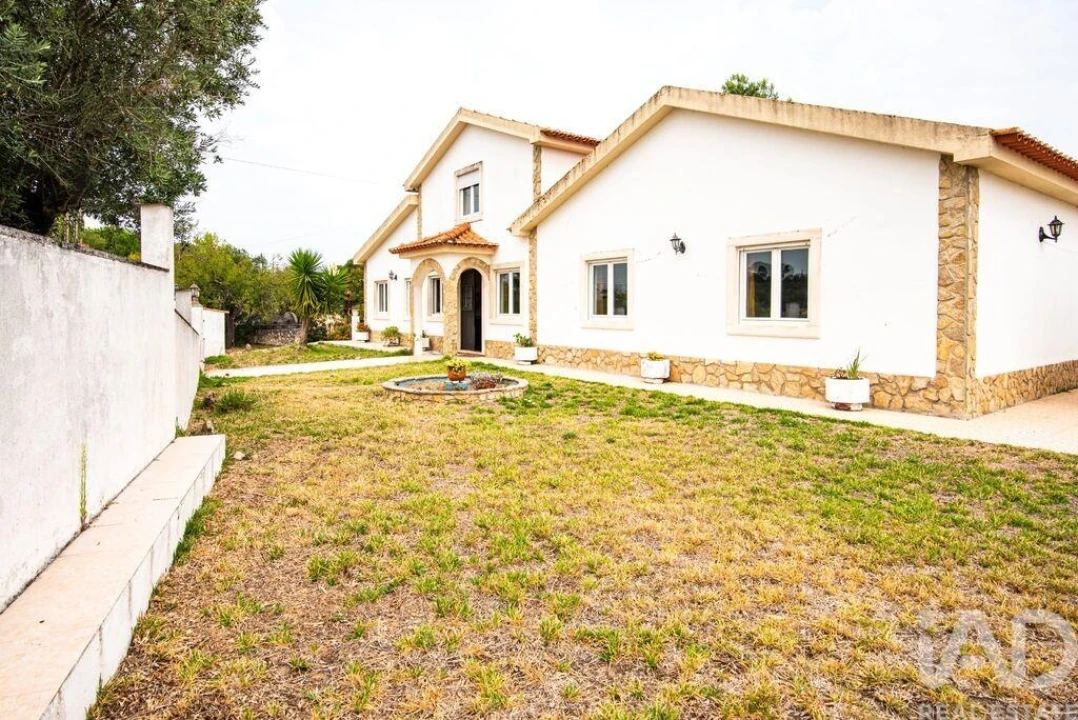 Quinta T6 para Venda em Azoia de Cima e Tremês Foto 19