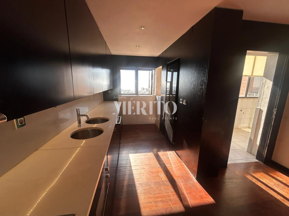 Apartamento T3 para Venda em Póvoa de Varzim, Beiriz e Argivai Foto 4