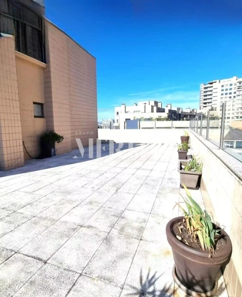 Apartamento T3 para Venda em Póvoa de Varzim, Beiriz e Argivai
