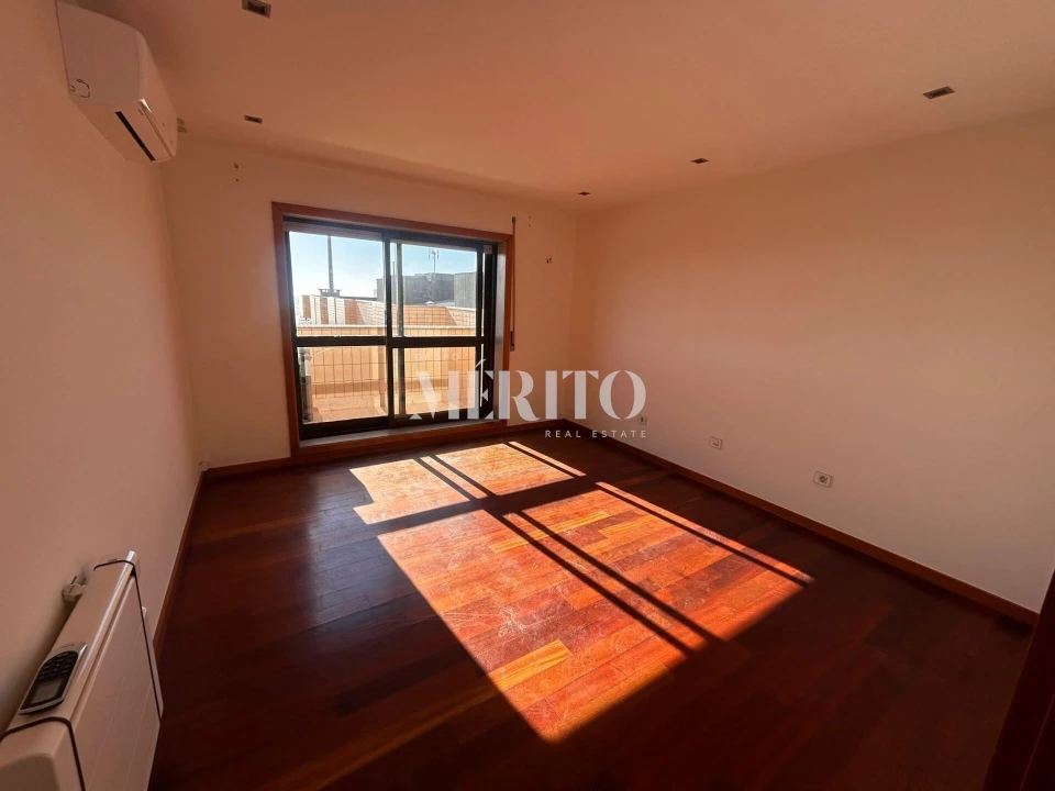Apartamento T3 para Venda em Póvoa de Varzim, Beiriz e Argivai Foto 18