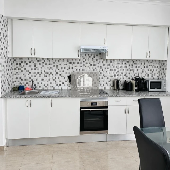 Apartamento T1 para Venda em Costa da Caparica Foto 7