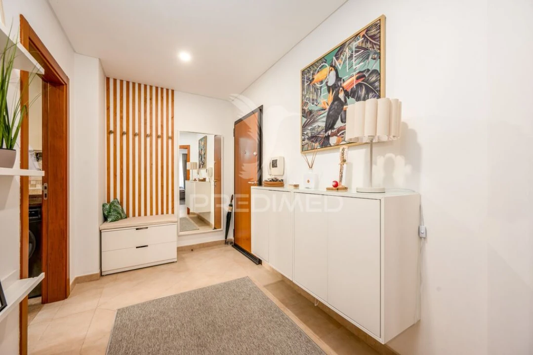 Apartamento T2 para Venda em Carregado e Cadafais Foto 3