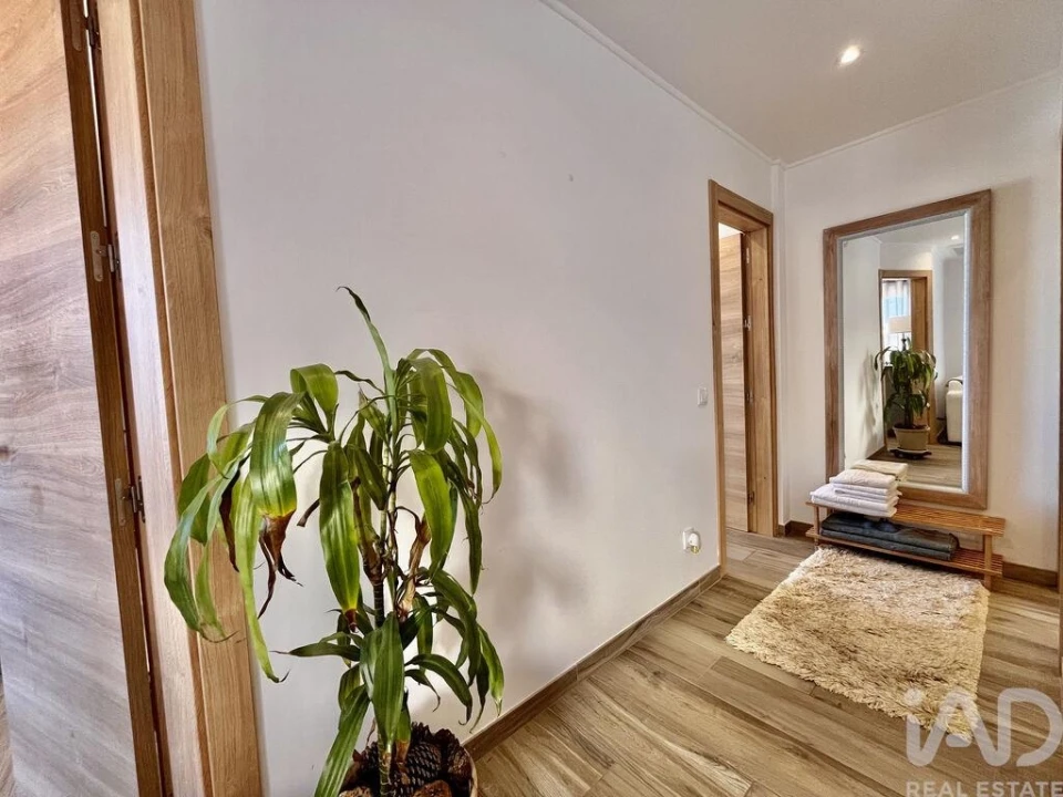 Apartamento T2 para Arrendamento em Faro (Sé e São Pedro) Foto 15