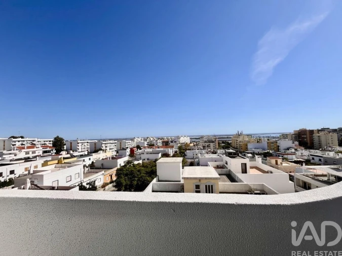 Apartamento T2 para Arrendamento em Faro (Sé e São Pedro) Foto 20