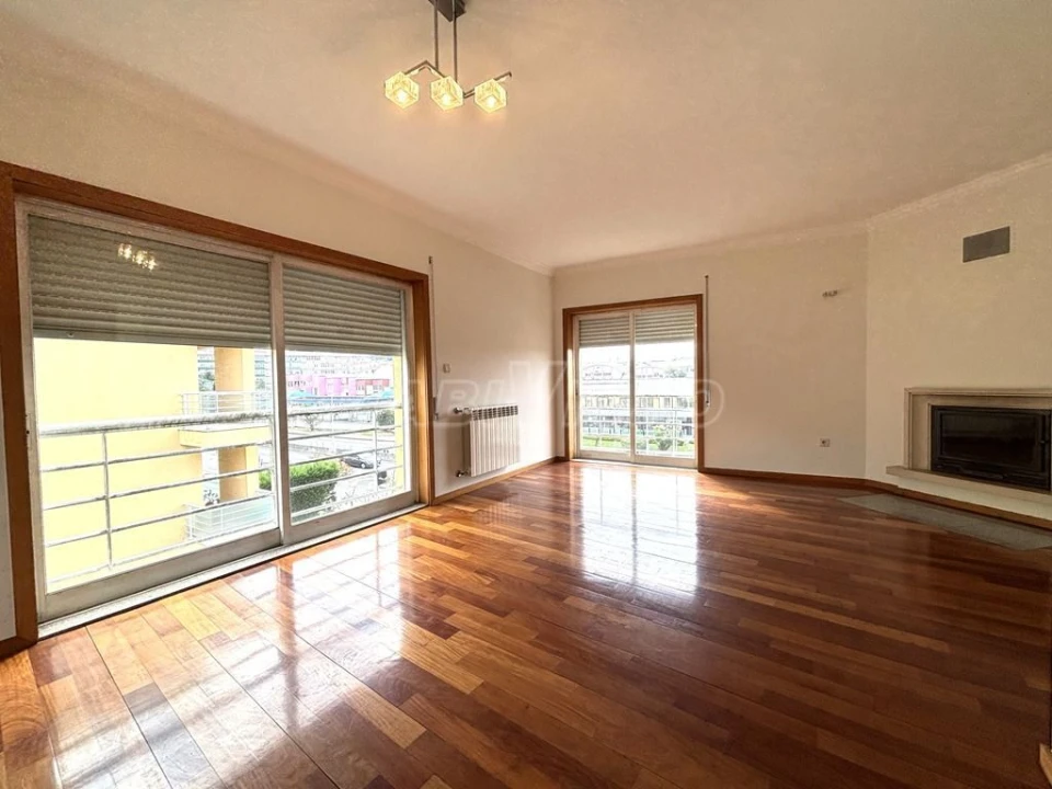 Apartamento T2 para Venda em Ermesinde Foto 7