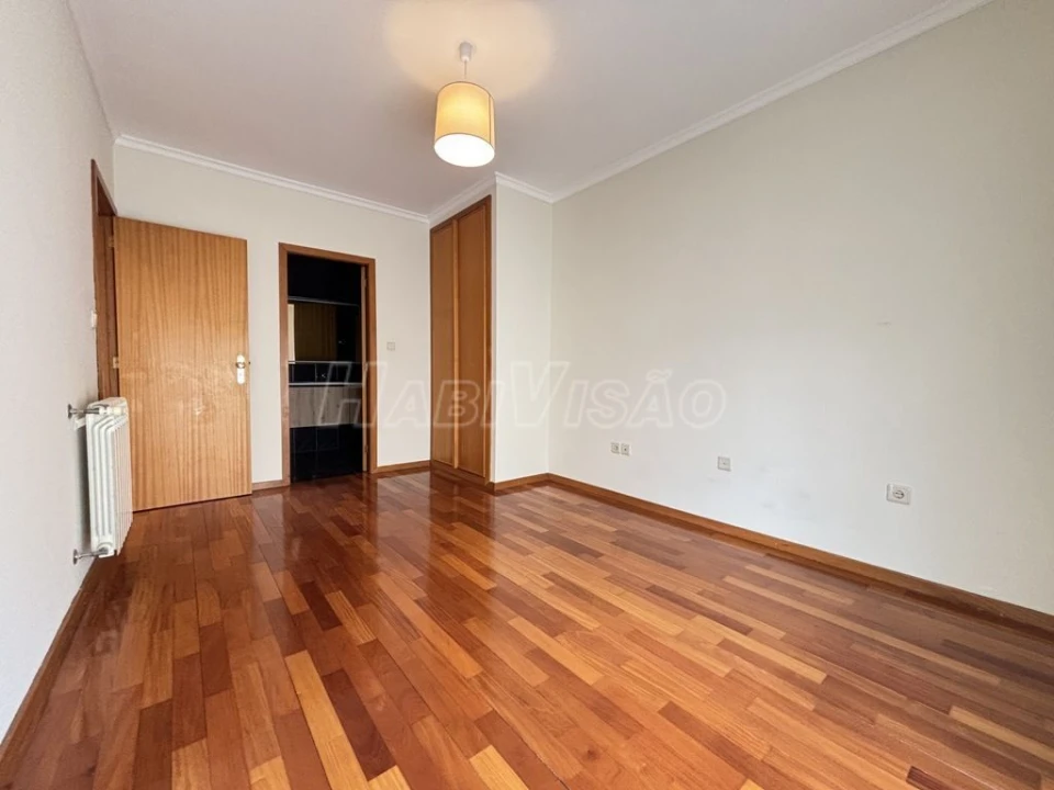 Apartamento T2 para Venda em Ermesinde Foto 13