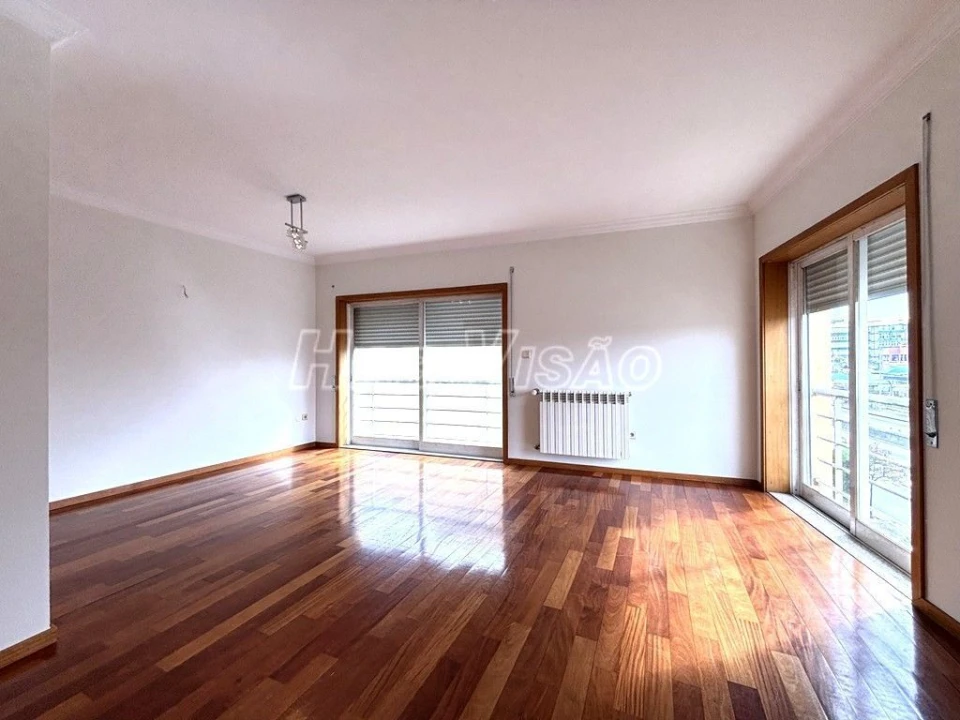 Apartamento T2 para Venda em Ermesinde Foto 8