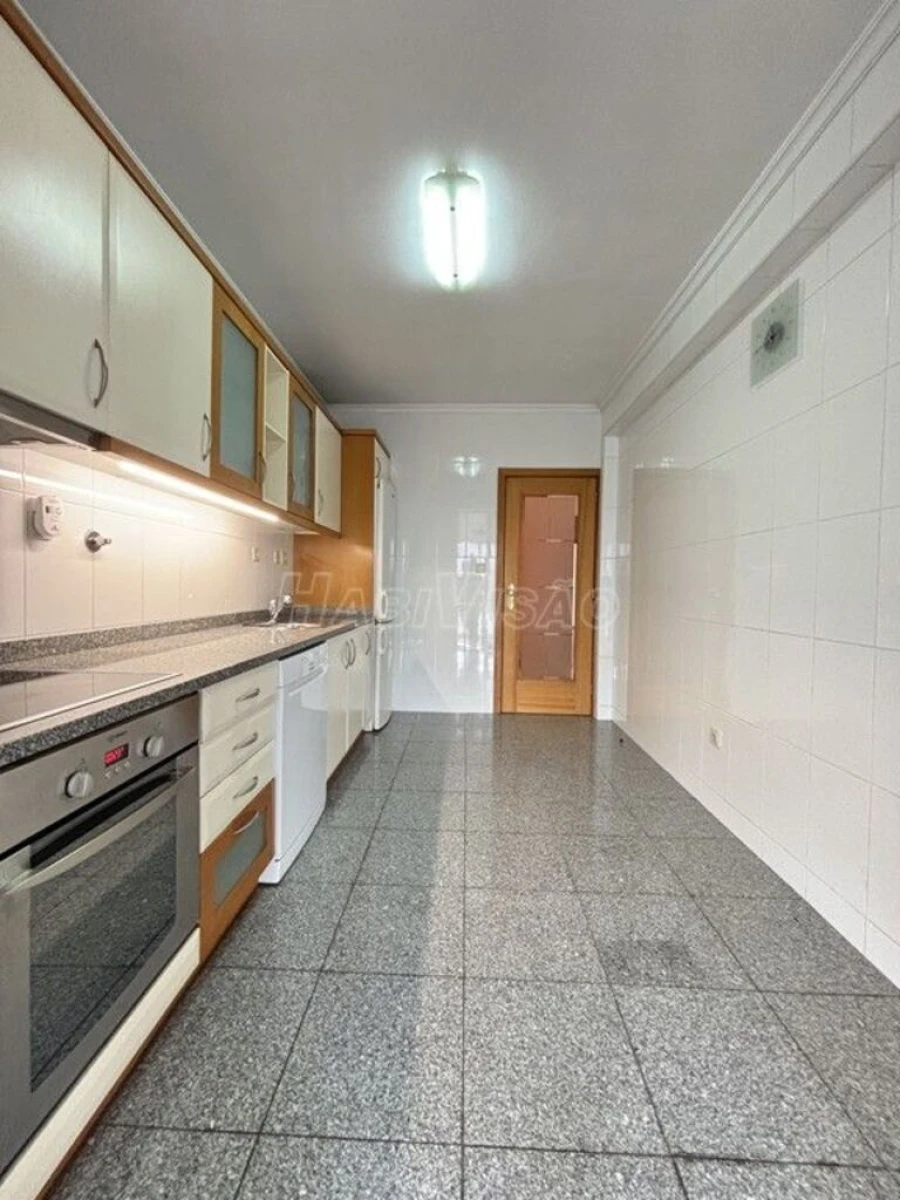 Apartamento T2 para Venda em Ermesinde Foto 5
