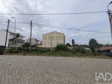 Terreno para Venda em Serzedo e Perosinho