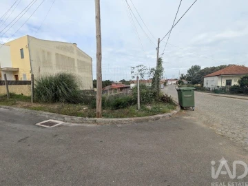 Terreno para Venda em Serzedo e Perosinho