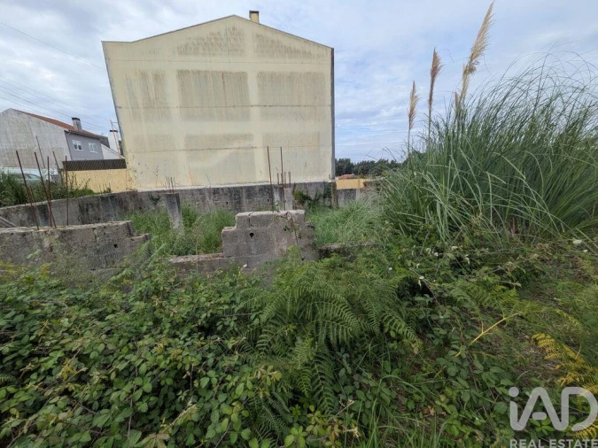 Terreno para Venda em Serzedo e Perosinho Foto 2