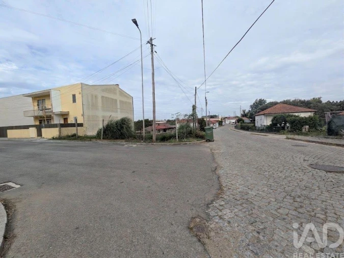 Terreno para Venda em Serzedo e Perosinho Foto 4