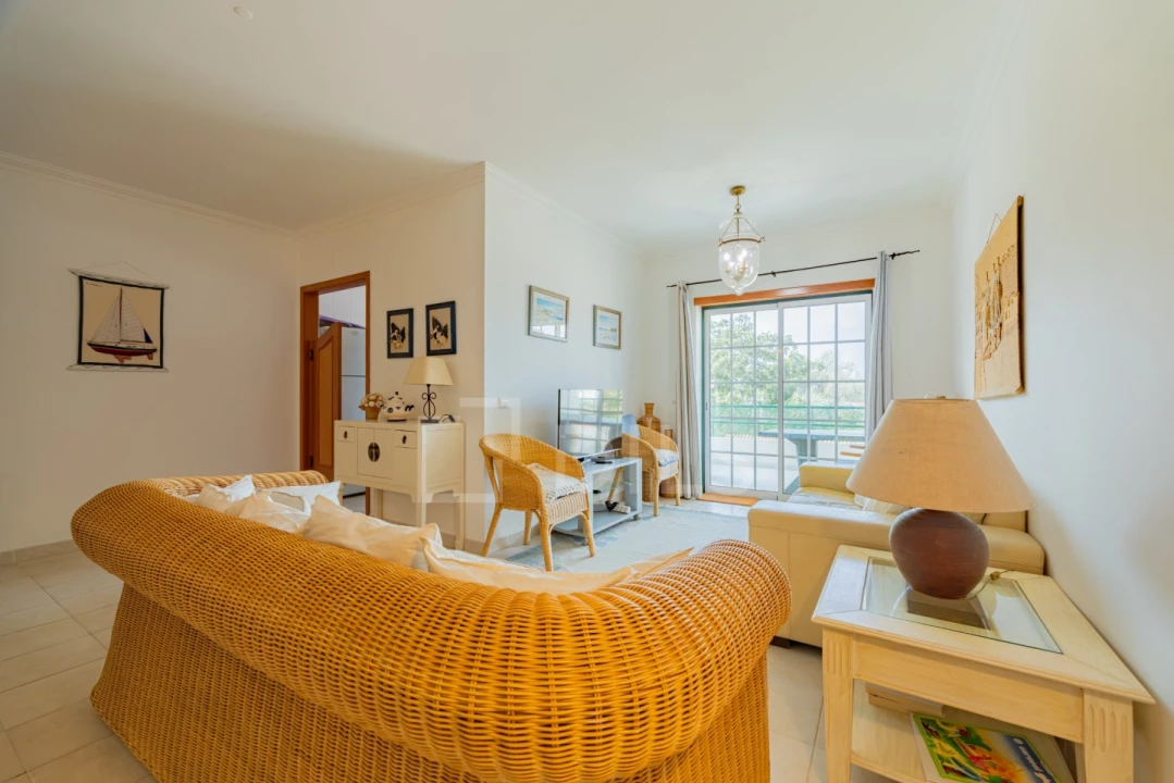 Apartamento T2 para Venda em Albufeira e Olhos de Água Foto 3