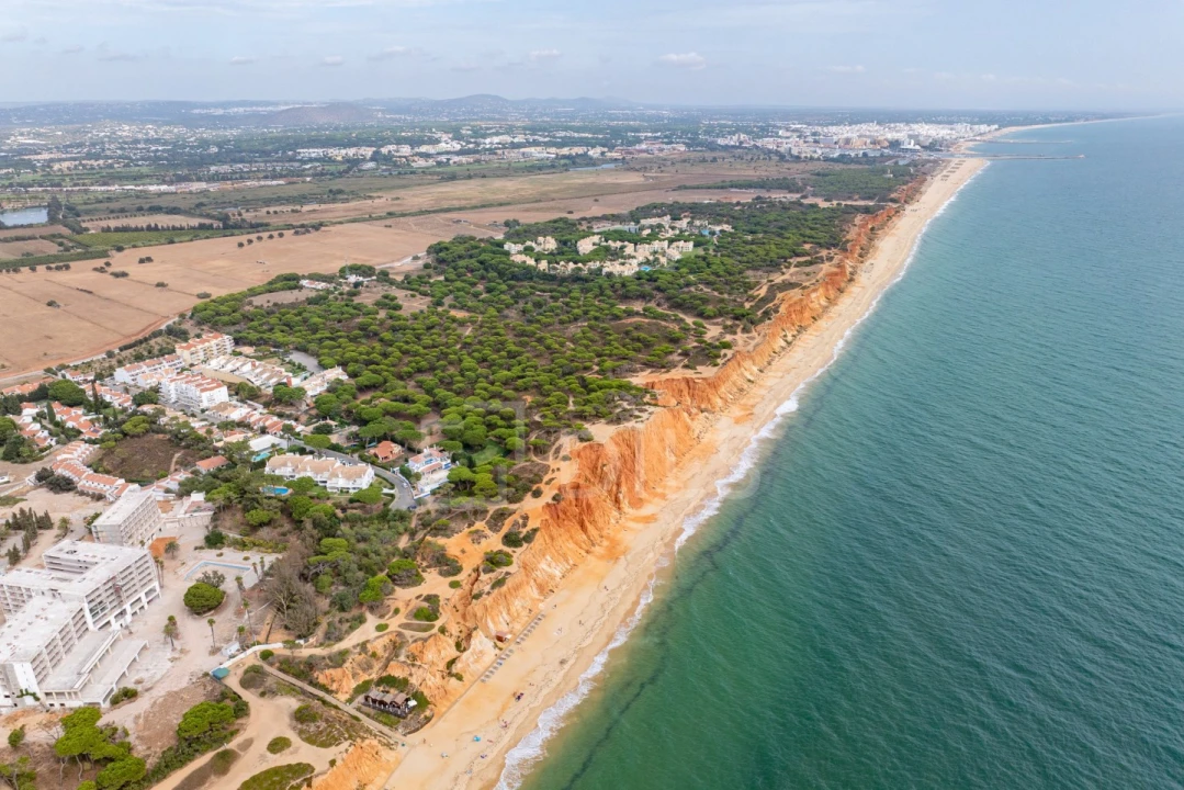 Apartamento T2 para Venda em Albufeira e Olhos de Água Foto 26