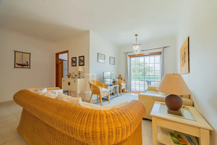 Apartamento T2 para Venda em Albufeira e Olhos de Água Foto 3