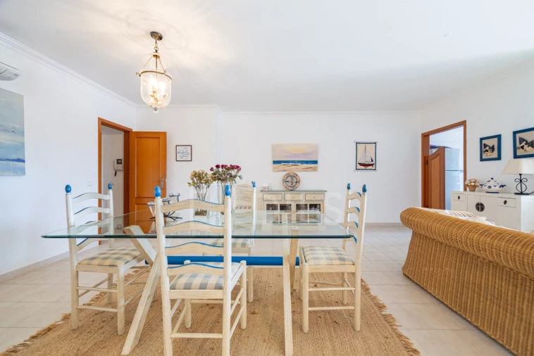Apartamento T2 para Venda em Albufeira e Olhos de Água Foto 11